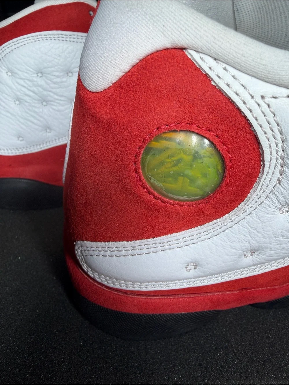 Men’s Jordan retro 13 (Chicago)